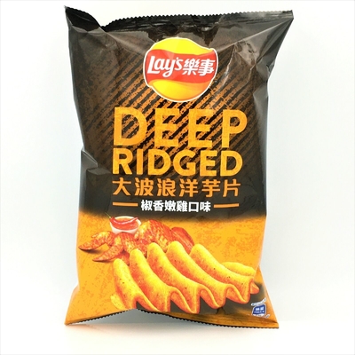 Lays Premium Scallop Fusion Chips 34g - Elevate Your Wholesale Inventory with This Unique Asian Snack Delight